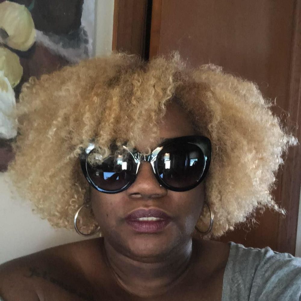 Meet your Posher, Robbin